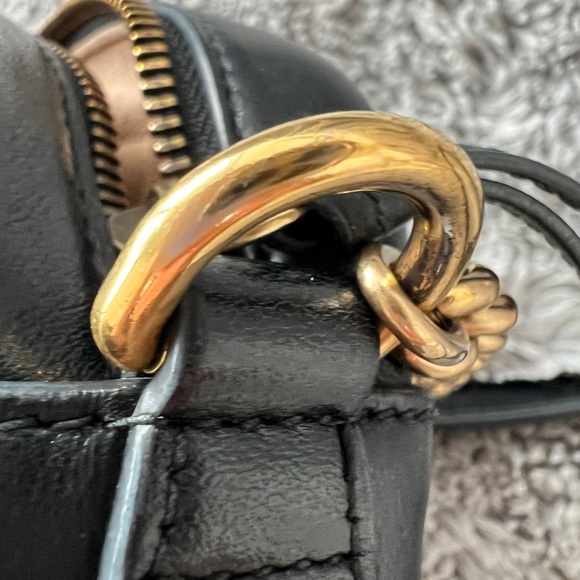 Authentic Gucci Marmont Small Shoulder Bag - Picture 15 of 16